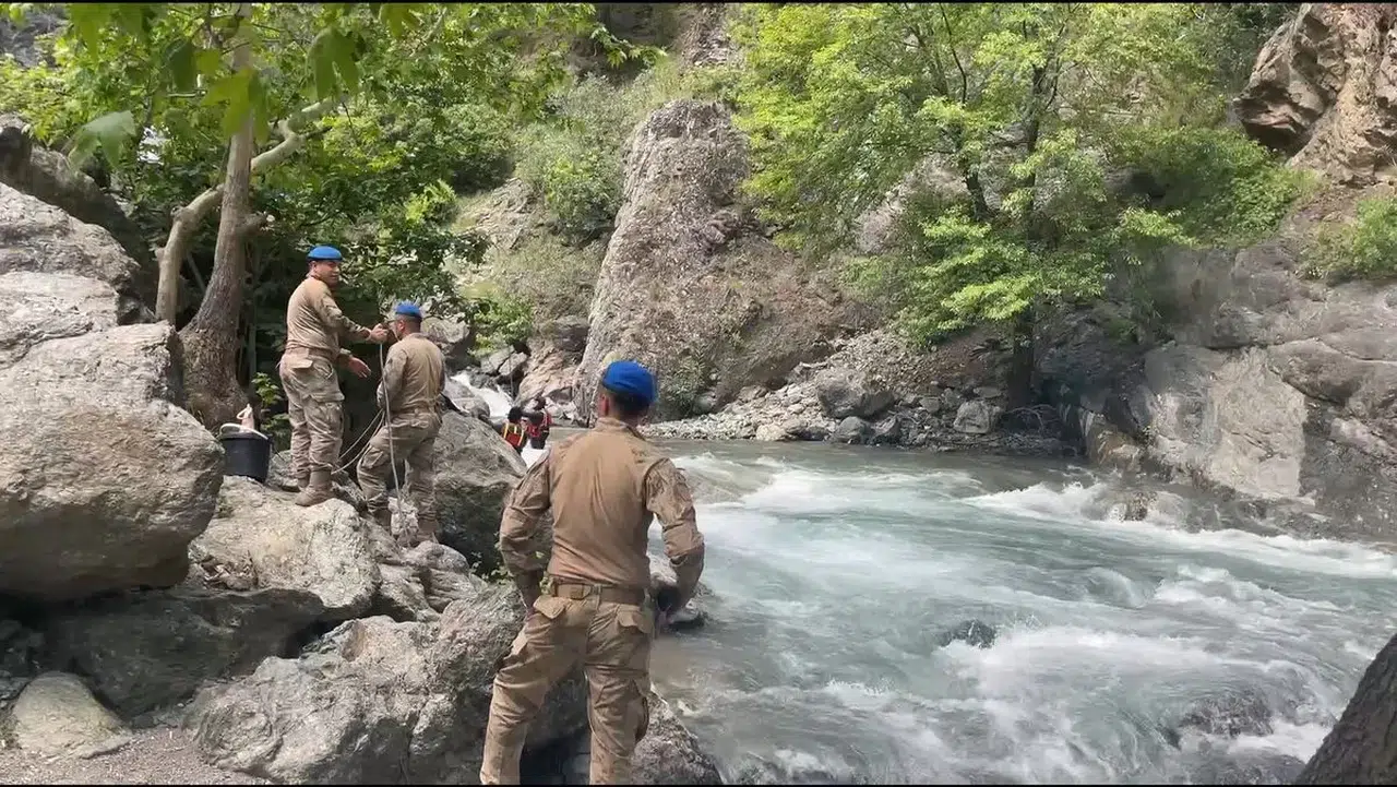 Osmaniye'de kaybolmuştu: Dereye düşen çocuğun cansız bedeni bulundu