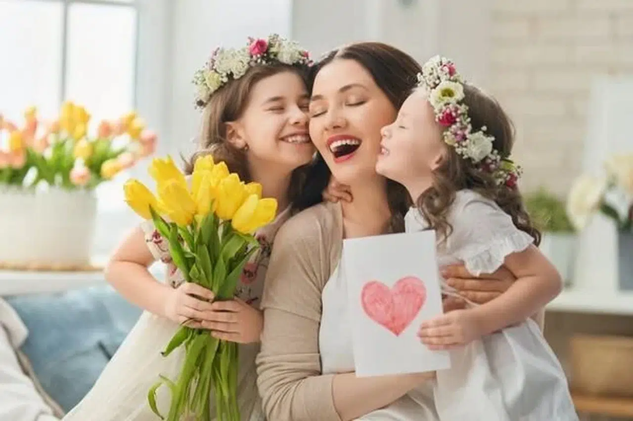 Annenize Bu Yıl Gerçekten Anlam Taşıyan Bir Hediye Verin: Pırlantanın Sonsuz Dili