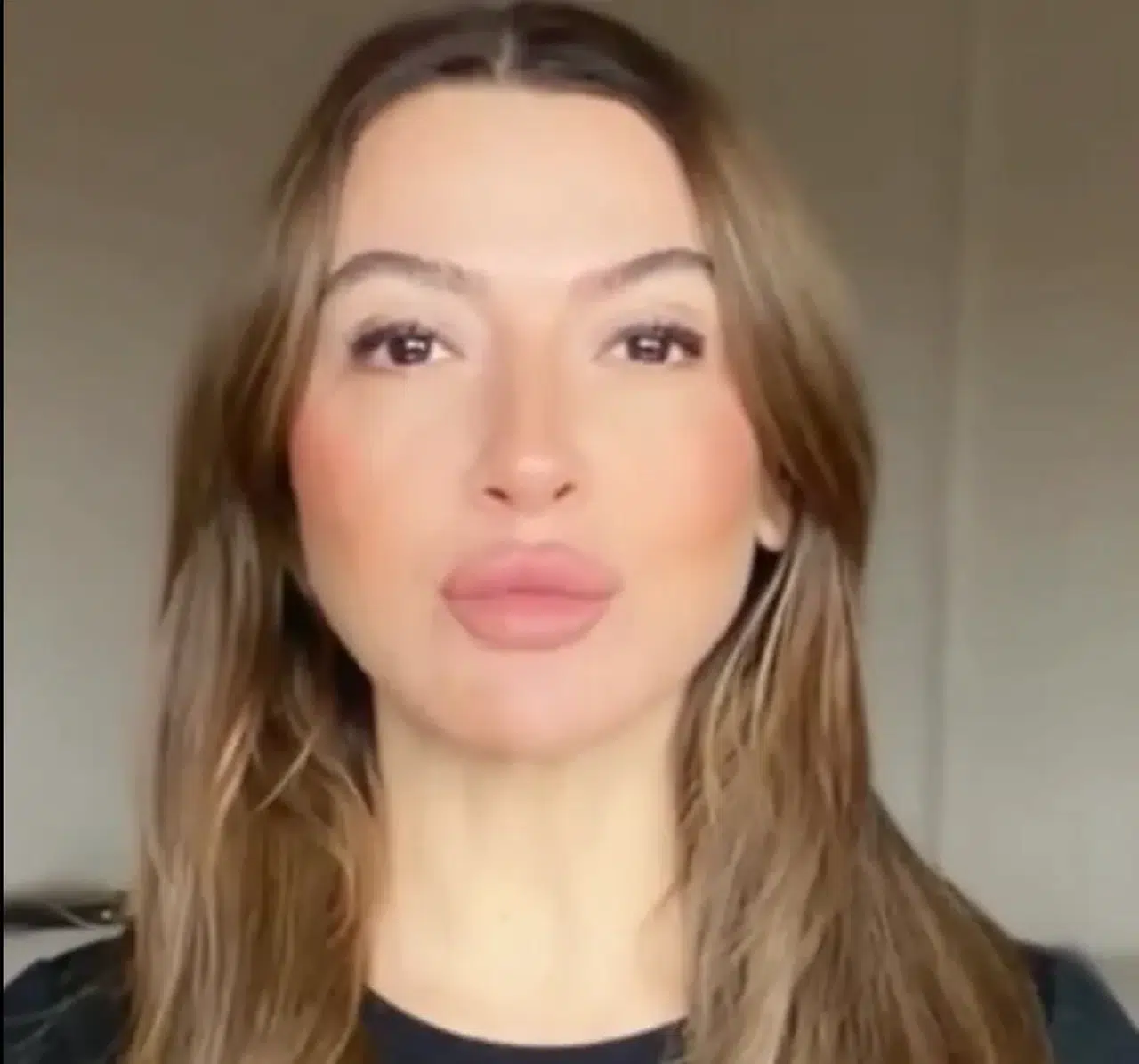 Hadise’nin yardım videosu sonrası sosyal medyada tartışma büyüdü