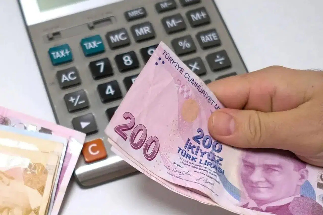 HÜR-SEN’den memur ve emekli maaşları için aylık enflasyon farkı önerisi