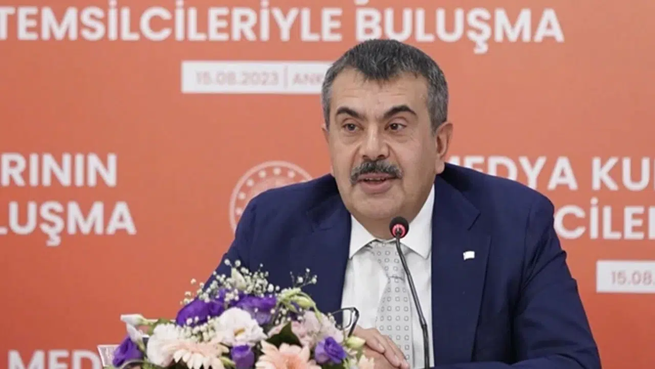 Yusuf Tekin’den üniversite yaşı açıklaması: “15-16 yaş modeli tartışılıyor”