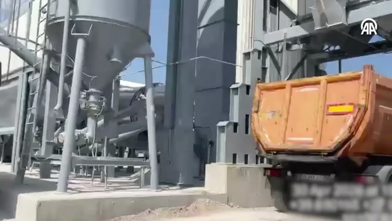 Balıkesir Büyükşehir Belediyesi’ne izinsiz asfalt tesisi cezası
