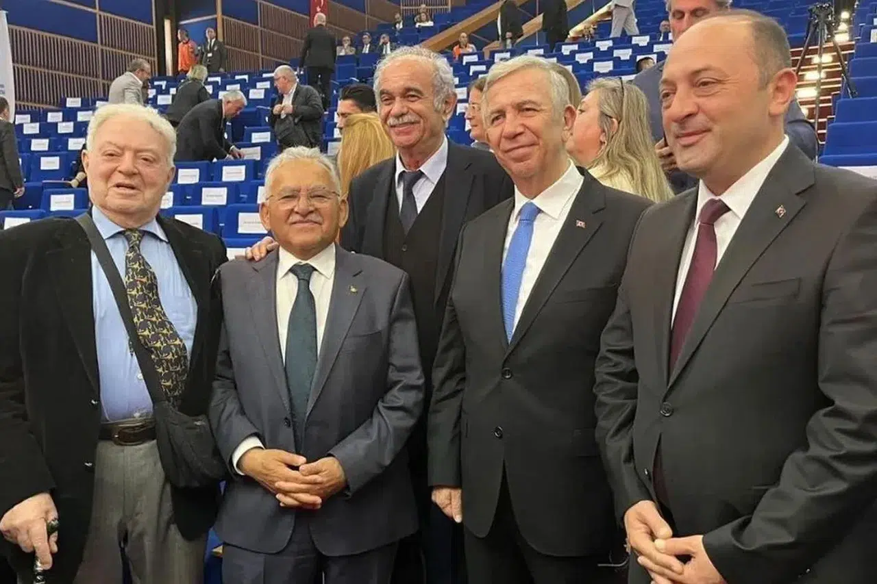 AK Parti ve CHP anlaştı! Mansur Yavaş, Başkan seçildi