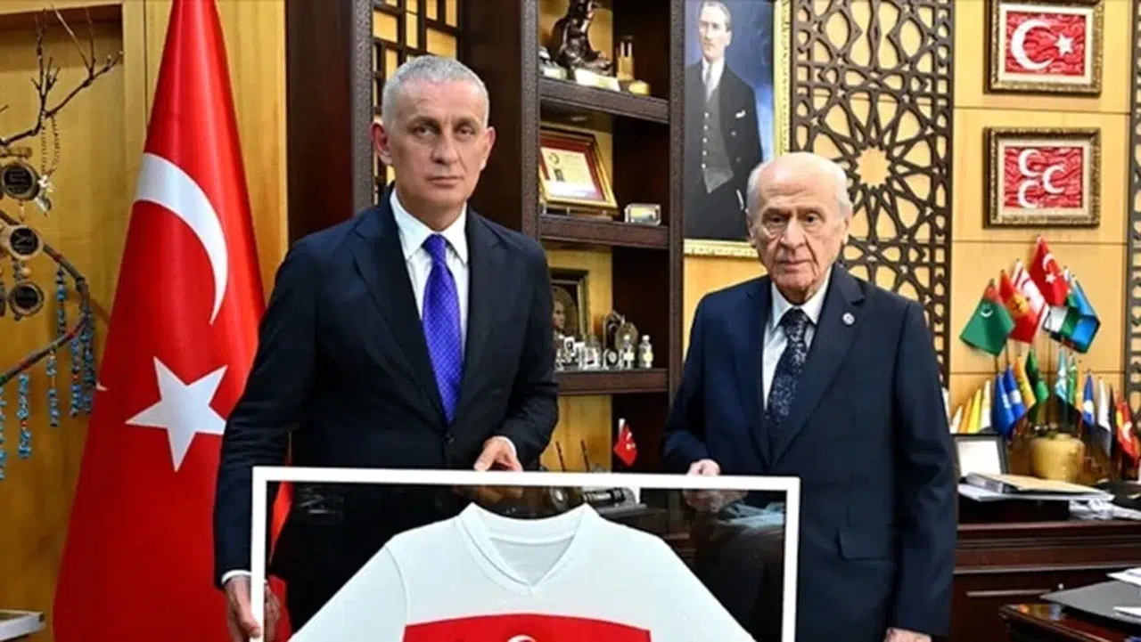 Bahçeli’den TFF Başkanı Hacıosmanoğlu’na dikkat çeken mesaj iddiası: “Ligleri tescil etmeyin”