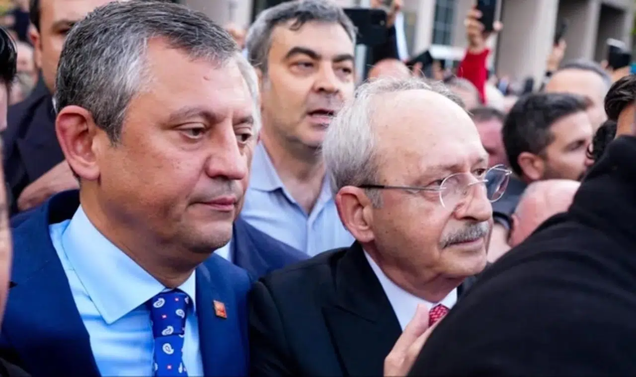 Kılıçdaroğlu ile Özel telefonda görüştü: “Partiyi en uygun zamanda kurultaya götürmek istiyorum”