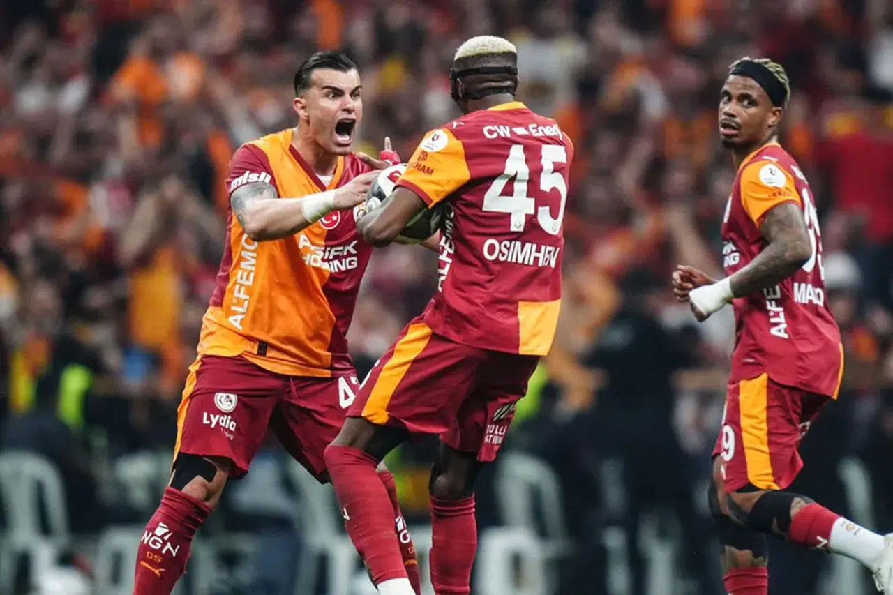 Galatasaray'dan muhteşem geri dönüş: 26. kez şampiyon oldu