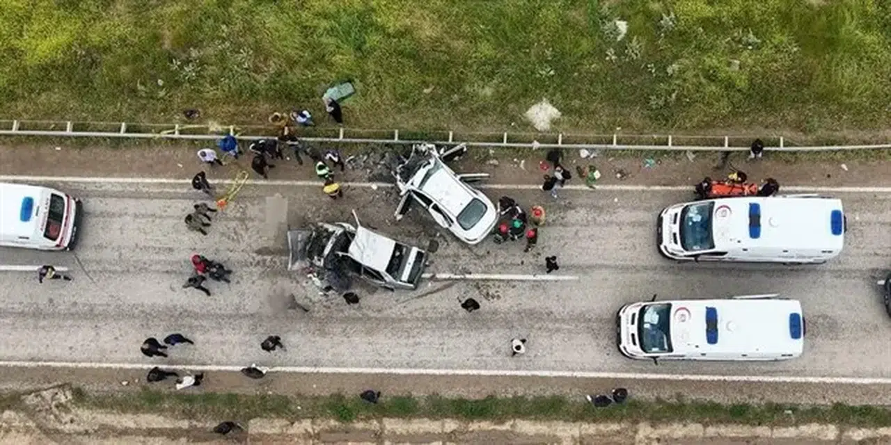 Kırıkkale’de kahreden kaza: Aynı aileden 3 kişi yaşamını yitirdi
