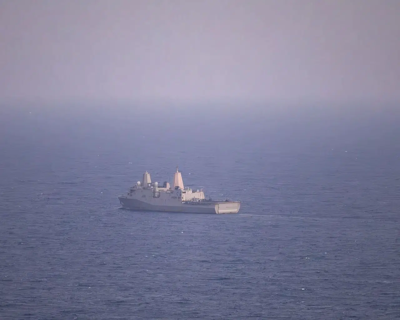 CENTCOM: "ABD gemileri Hürmüz Boğazı’nı geçti"