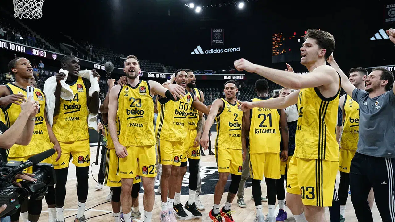 EuroLeague Final Four maçları tek maç üzerinden mi oynanıyor?