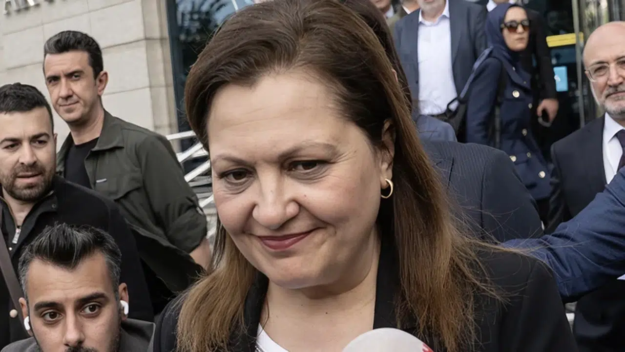 Burcu Köksal’dan AK Parti açıklaması: “Yeni bir dönem başlattım”