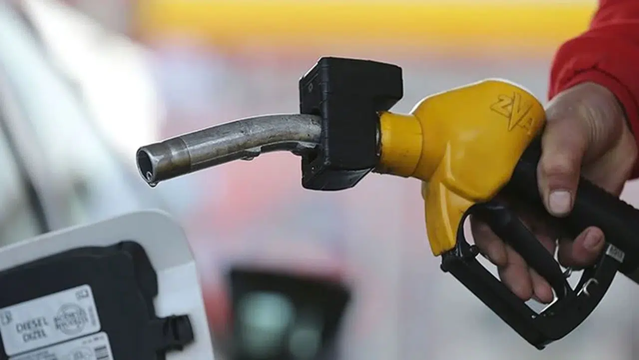 Benzin zammına eşel mobil freni: LPG’de indirim, akaryakıtta yeni fiyatlar