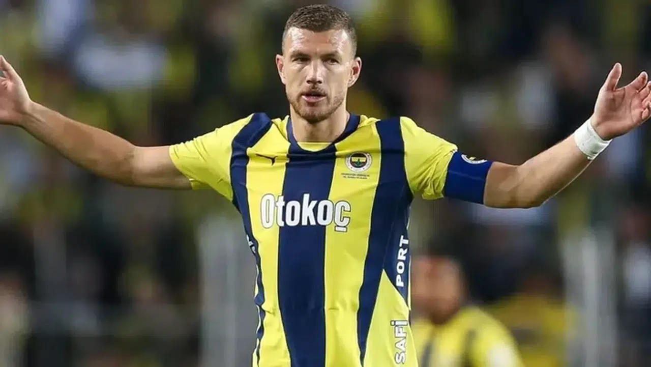 Edin Dzeko, Fenerbahçe’den ayrılık süreciyle ilgili ilk kez konuştu
