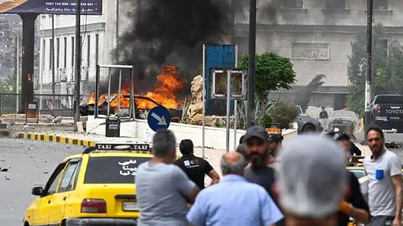 Şam’da bombalı araç patladı: 1 asker hayatını kaybetti