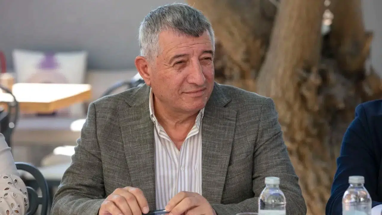 İzmir Güzelbahçe Belediye Başkanı Mustafa Günay ve İmar Müdürü Özgür Bayraktar tutuklandı