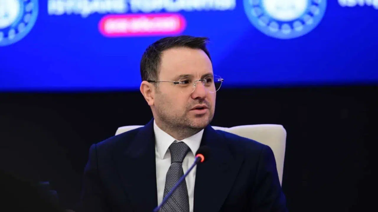 Bakan Gürlek duyurdu: Suça sürüklenen çocuklara yeni infaz düzenlemesi geliyor