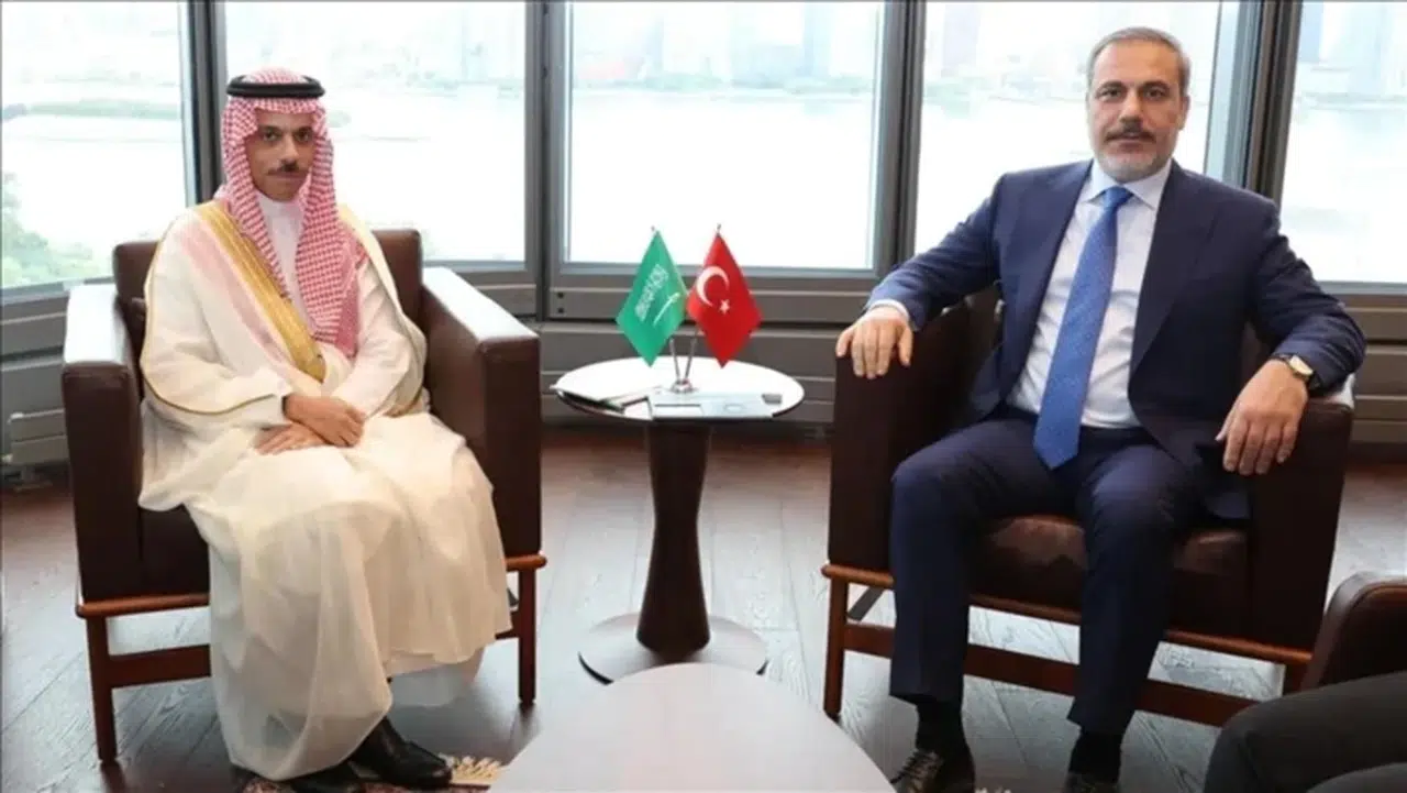 Türkiye ile Suudi Arabistan arasında vize kalkıyor