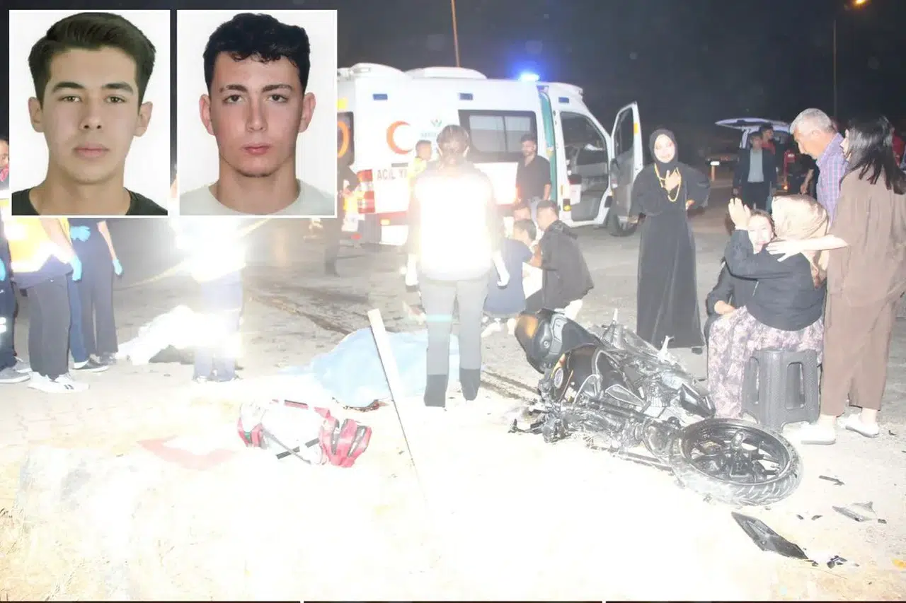 Çöp kamyonuyla çarpışan motosikletteki 2 genç yaşamını yitirdi