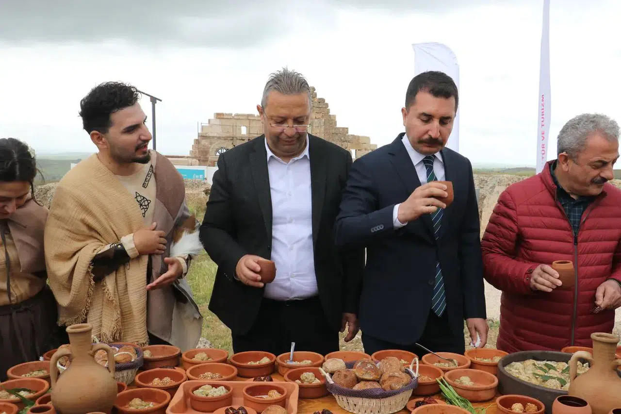 Diyarbakır’da Antik Roma mutfağı yeniden canlandırıldı: Zerzevan Kalesi’nde tanıtıldı