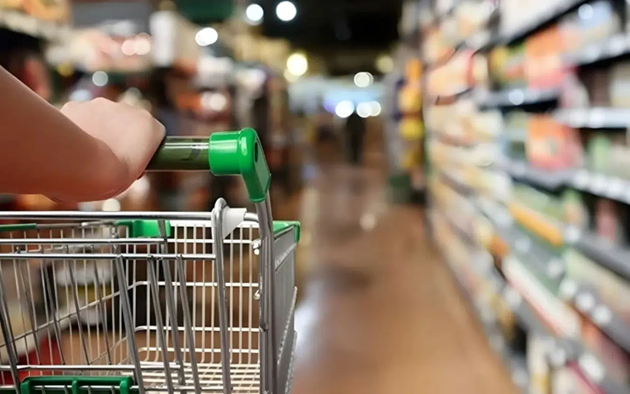 Marketlerde yeni dönem başlıyor: Artık ayrı reyonlarda satılacak