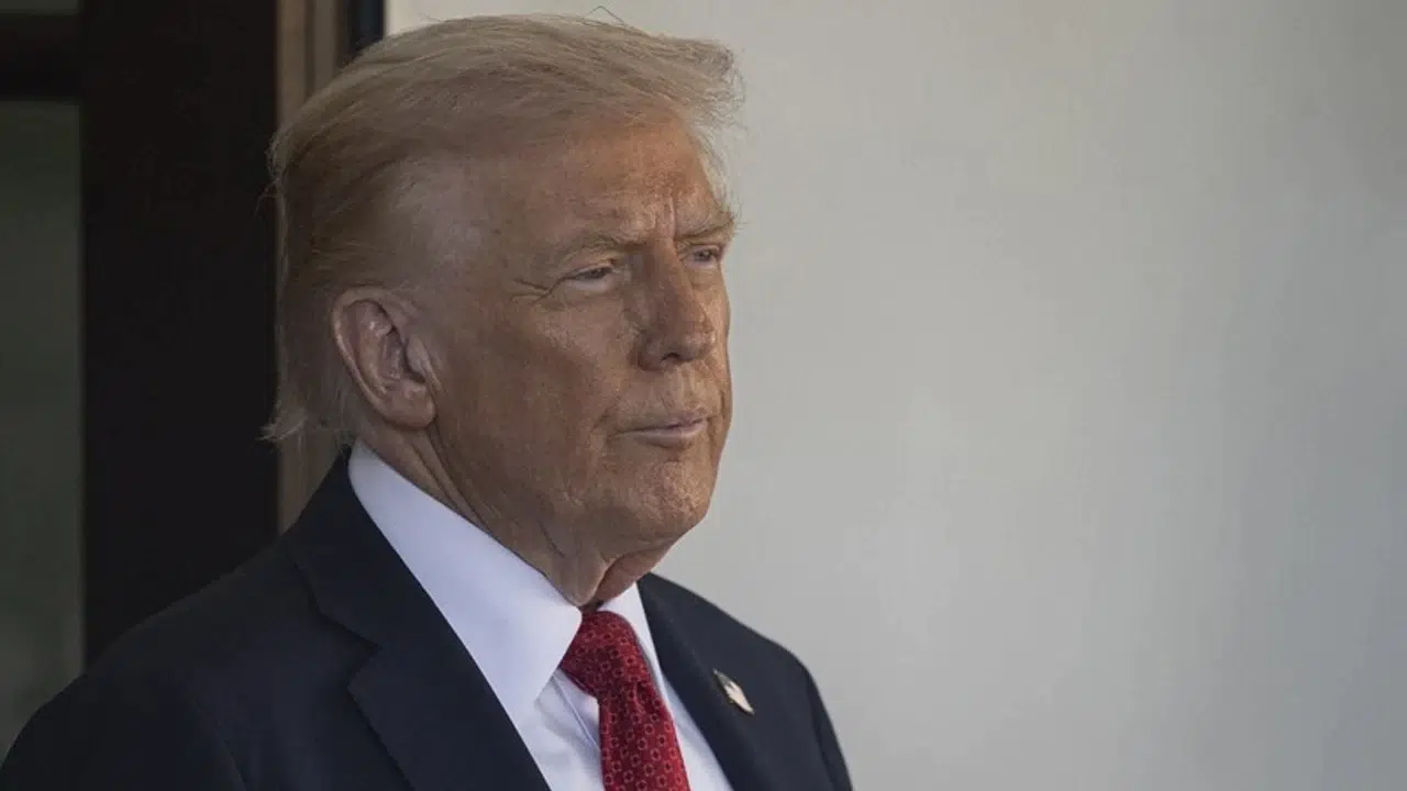 Donald Trump rutin sağlık kontrolünden geçiyor