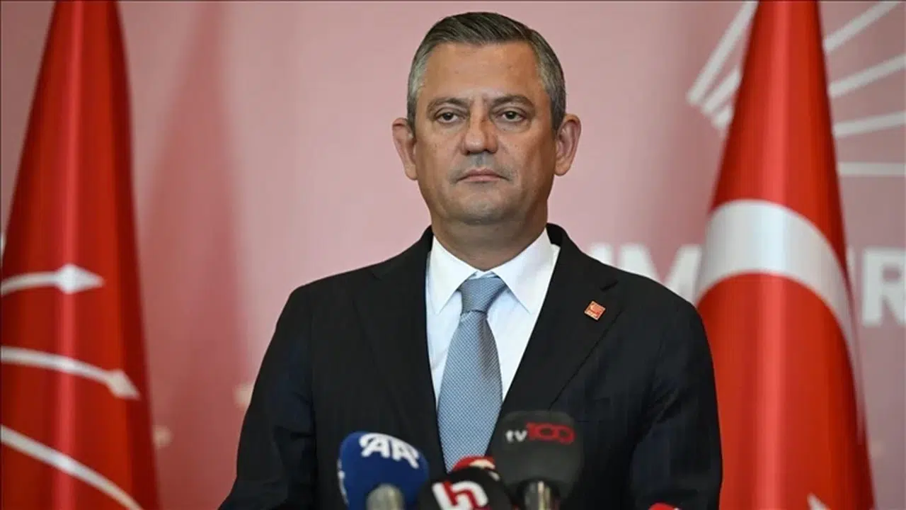 Özgür Özel’den ilk açıklama: “Delegelerin vicdanına güvendik”