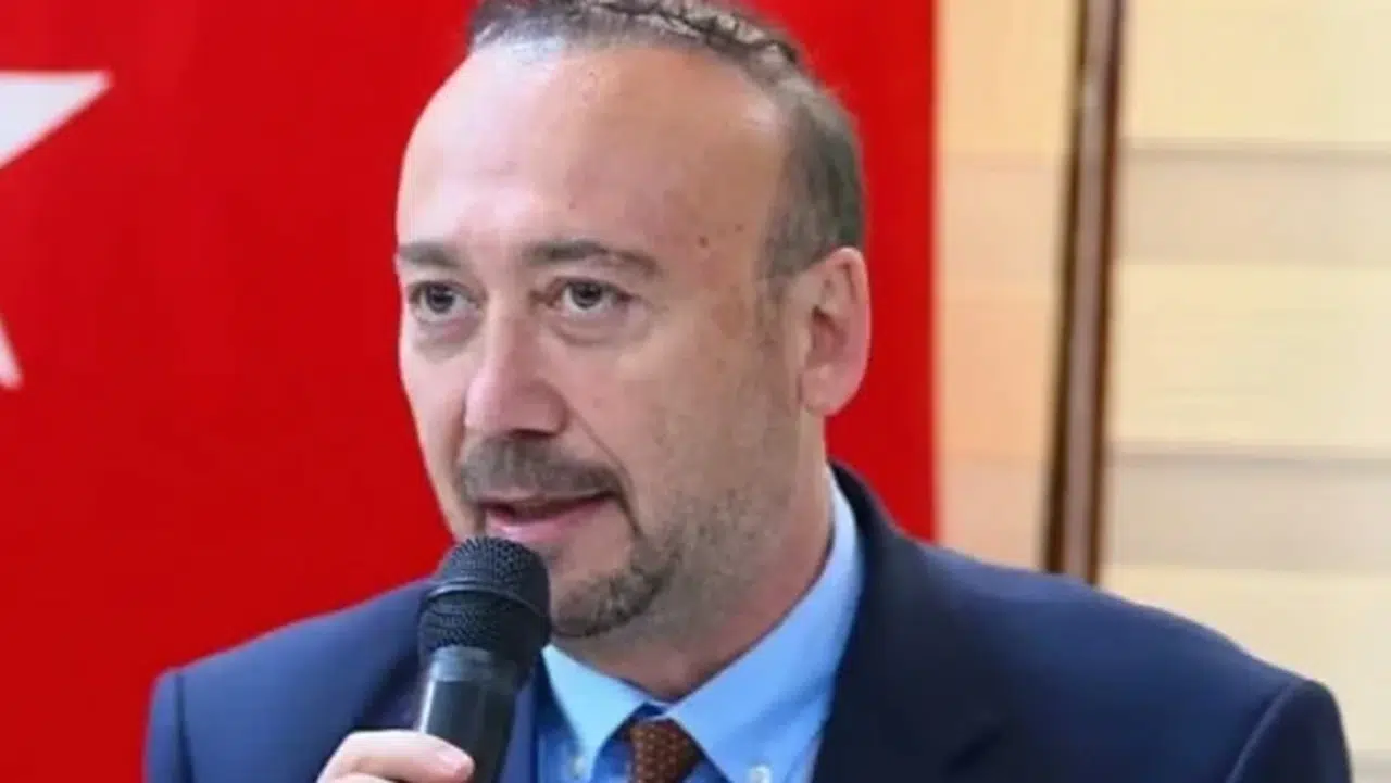 Özkan Yalım’dan Özgür Özel açıklaması: “Kongrelerde kullanılmak üzere para verdim”