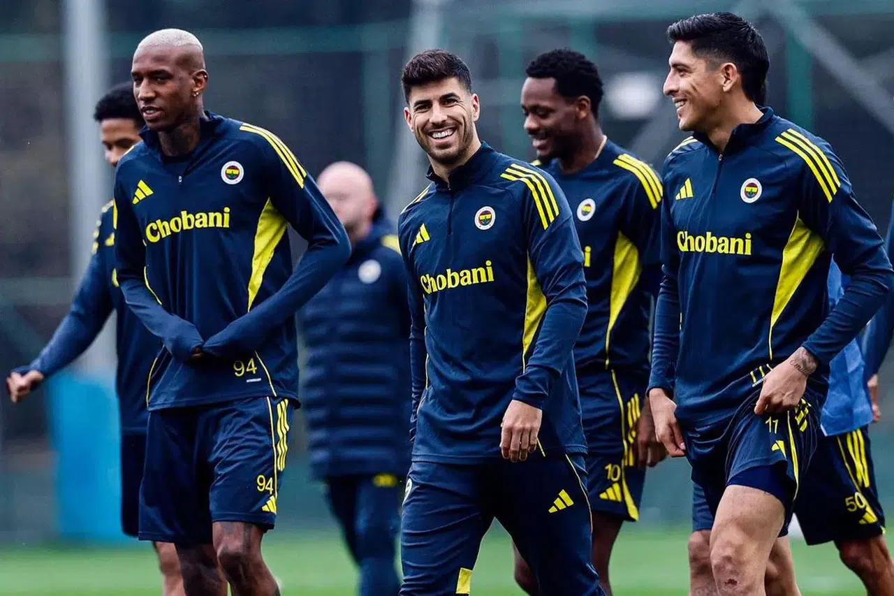 Fenerbahçe’de beklenen ayrılık iddiası gündemde