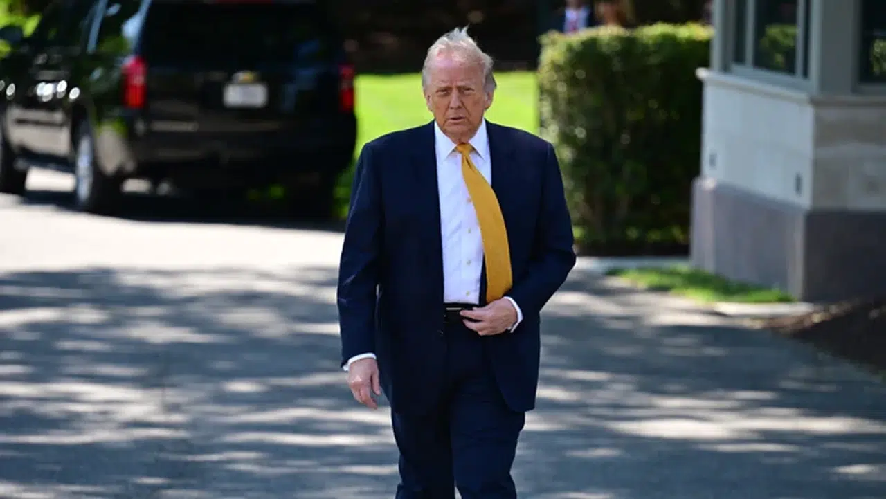 Trump’tan İran’a afişli tehdit: “Fırtına öncesi sessizlik”