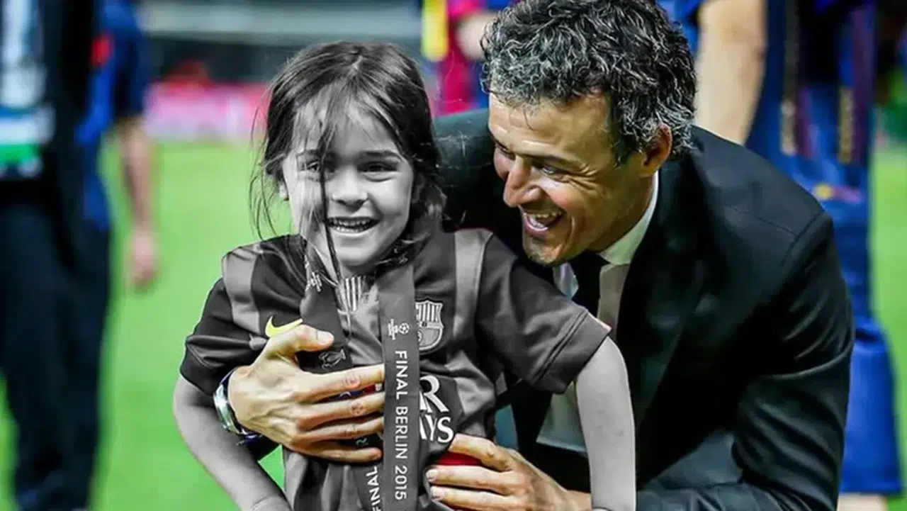 Luis Enrique’den duygulandıran sözler: “Xana hâlâ bizi izliyor”