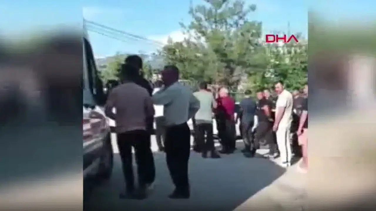 Adana’da kurban pazarında çıkan kavga faciaya dönüştü: 1 ölü, 2 yaralı