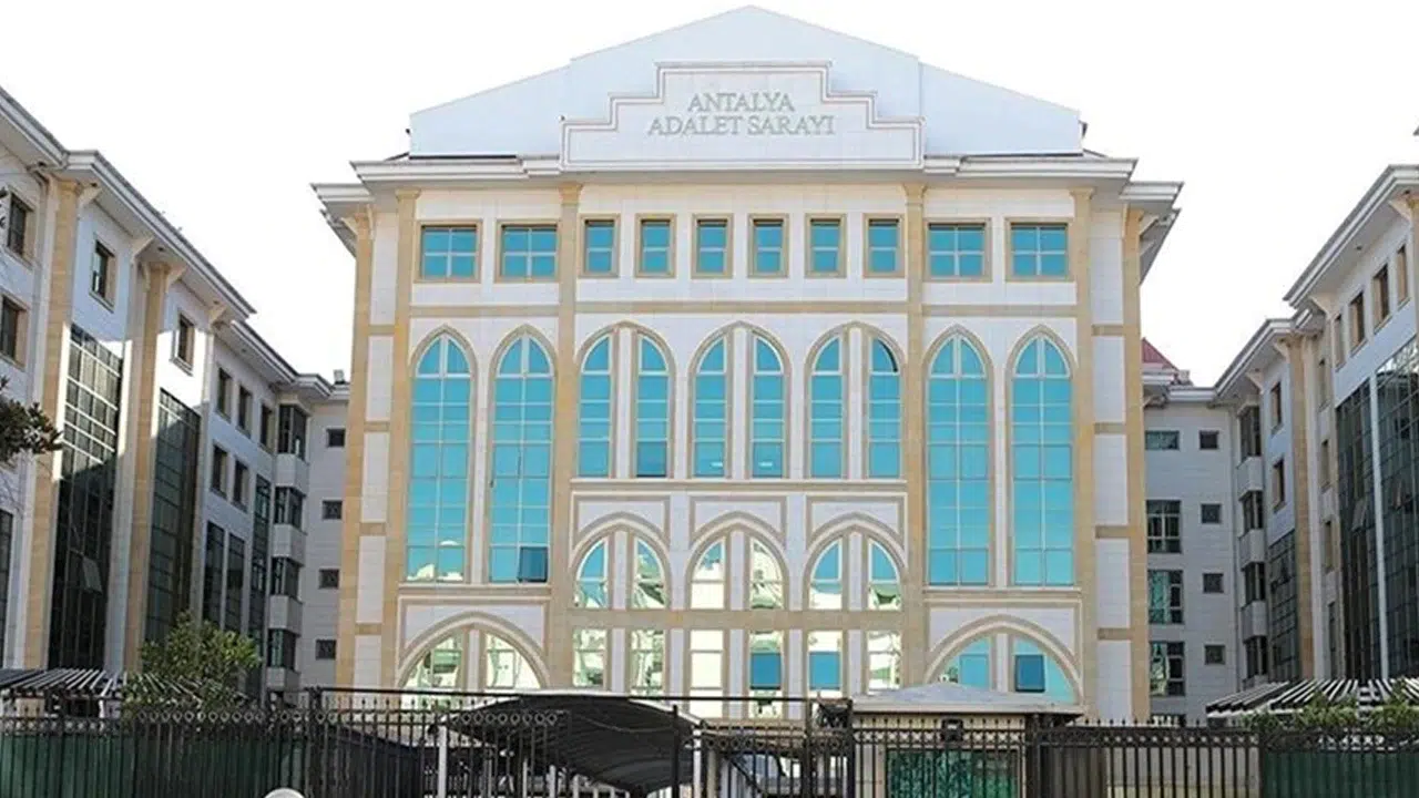 Antalya Büyükşehir Belediyesi soruşturmasında yeni gelişme: 27 kişi adliyede