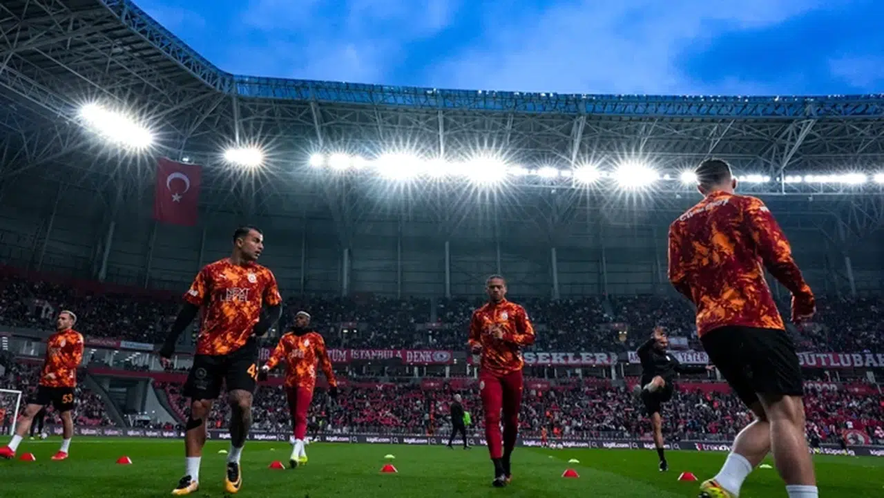 Süper Lig’de şampiyonluk düğümü çözülüyor: Galatasaray, Antalyaspor deplasmanında