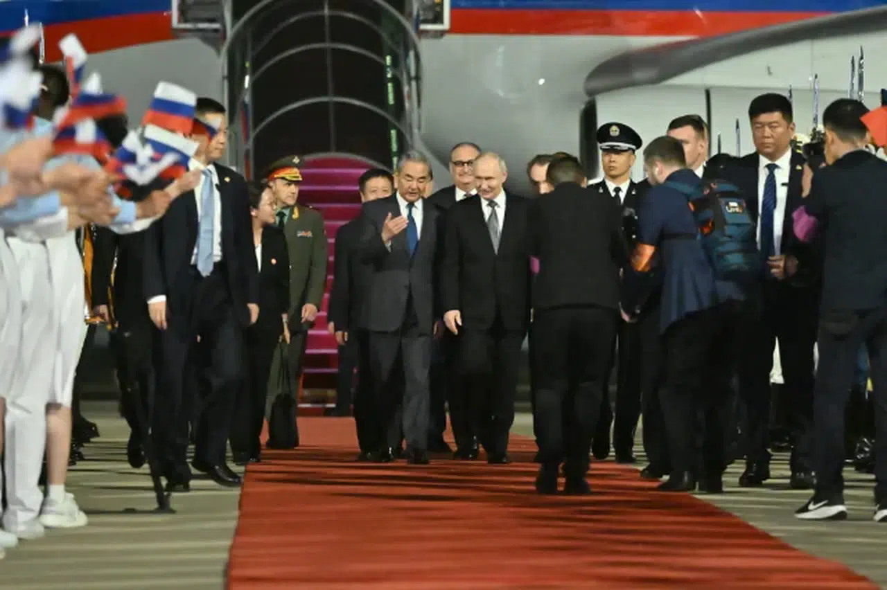 Putin, Trump’ın ziyaretinden sonra Çin’de Xi ile bir araya geldi