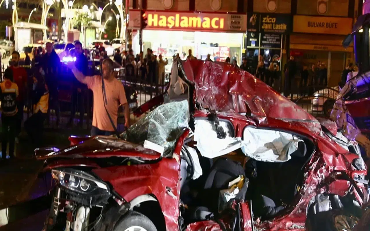 Giresun’da feci kaza: Aynı aileden 5 kişi hayatını kaybetti