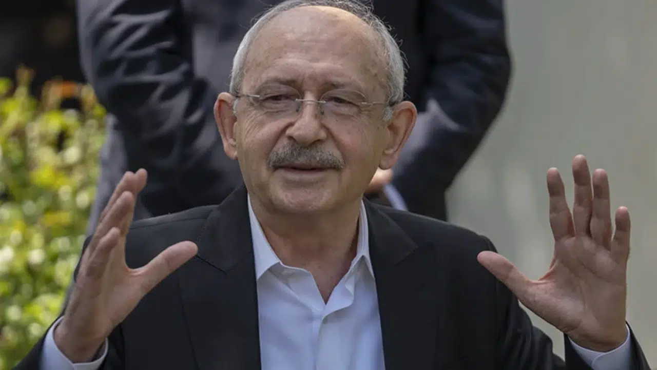 Kemal Kılıçdaroğlu için "Kahraman Kemal" afişleri hazırlandı