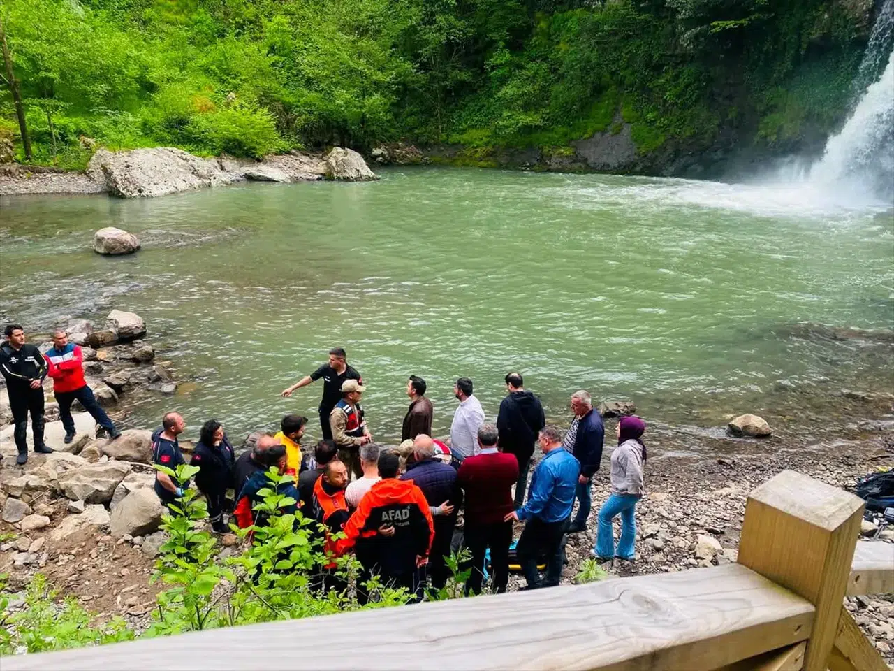 Ordu’da serinlemek için girdiği gölete giren genç yaşamını yitirdi
