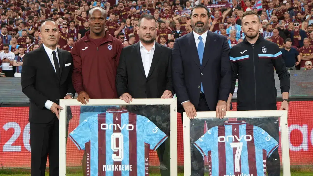 Trabzonspor’da Visca ve Nwakaeme’ye veda: Plaket töreni düzenlendi