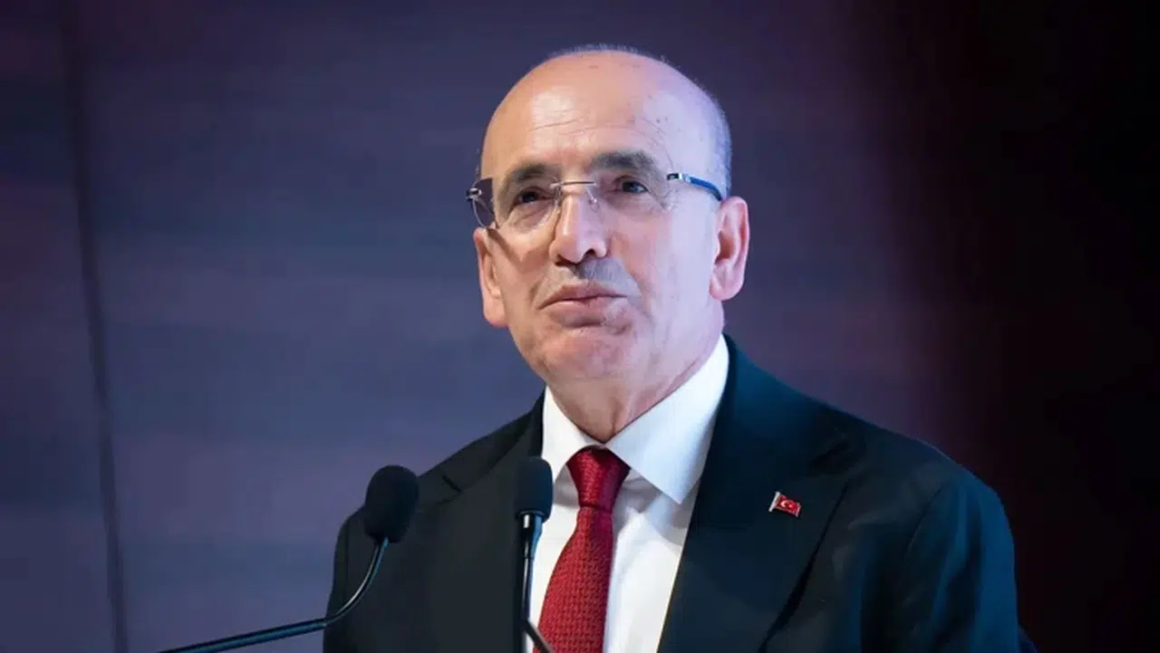 Şimşek duyurdu: Kamuda yeni düzenleme dönemi başlıyor