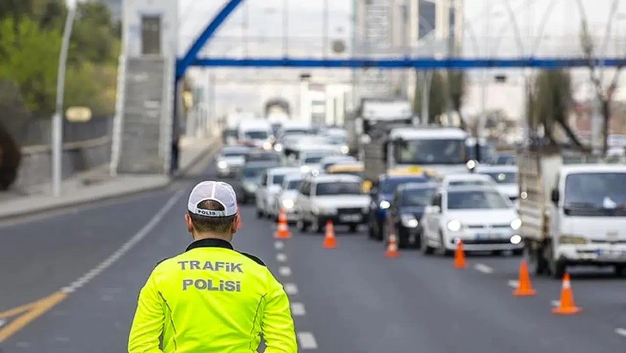 İstanbul’da 3 ilçede bazı yollar trafiğe kapatılacak