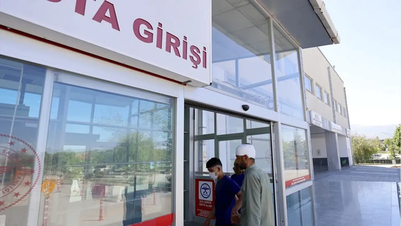 Sağlık Bakanı Memişoğlu açıkladı: Kurban kesiminde 14 bin 372 kişi yaralandı