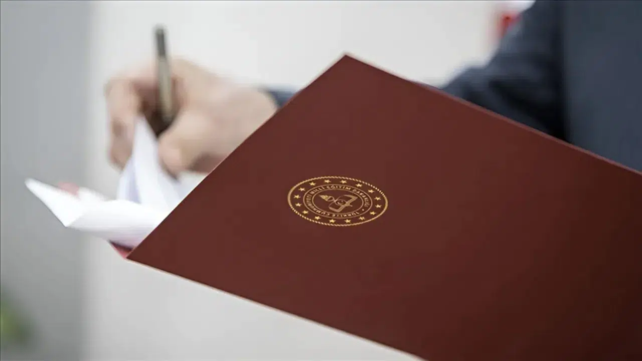 12 Haziran'da okullar neden tatil? MEB kararı bütün sınıfları kapsıyor mu?