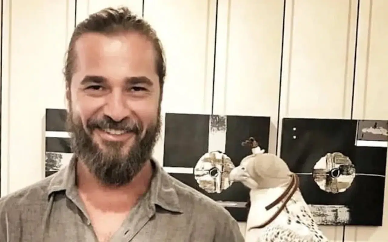 Engin Altan Düzyatan'ın motosikleti gündem oldu: Fiyatı dikkat çekti