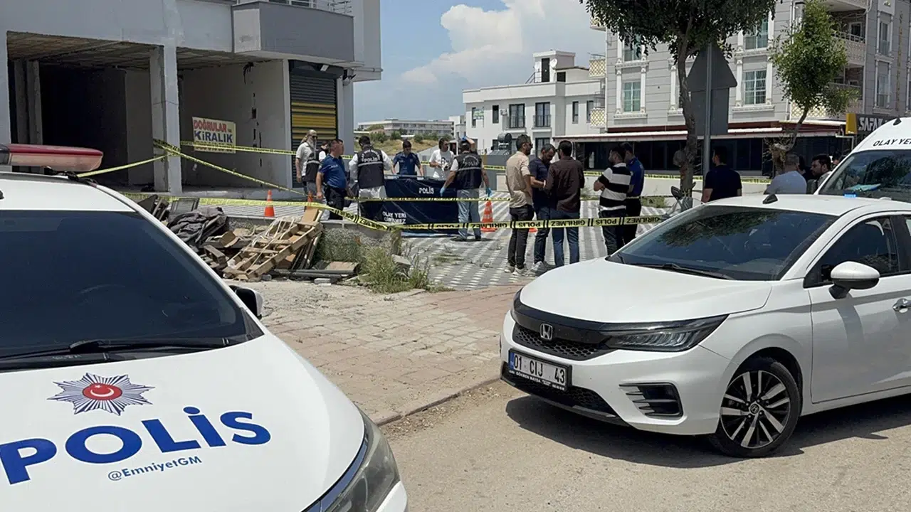 Adana'da aile içi cinayet: Emekli polis memuru oğlunu silahla vurdu