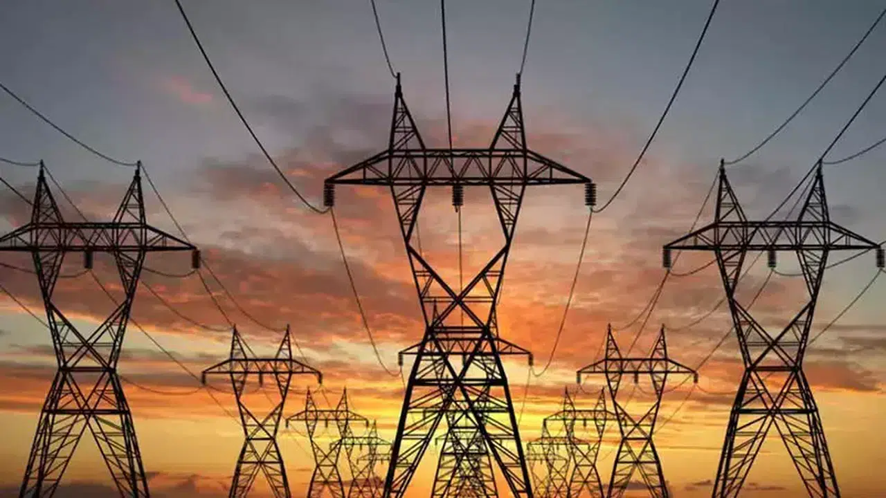 Türkiye'nin enerji kapasitesinde yeni rekor: 125 bin 598 megavata ulaştı