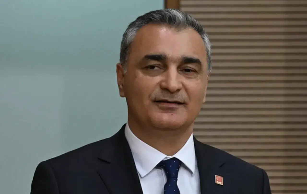 CHP'de olağanüstü kurultay için 820 delegenin imzası açıklandı