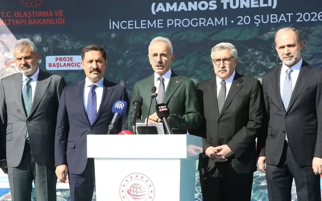 Bakan Uraloğlu duyurdu: 1 saatlik yolculuk 5 dakikaya düşecek