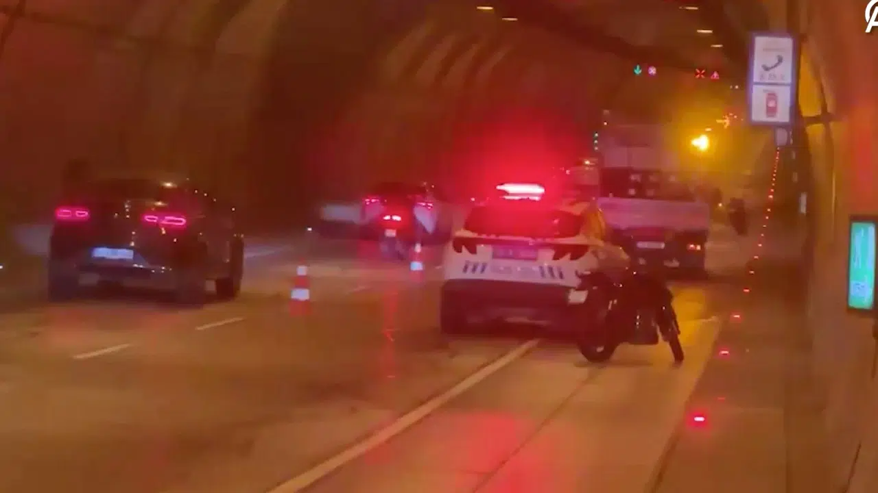 İstanbul’da tünelde motosiklet kazası: 3 kişi yaralandı