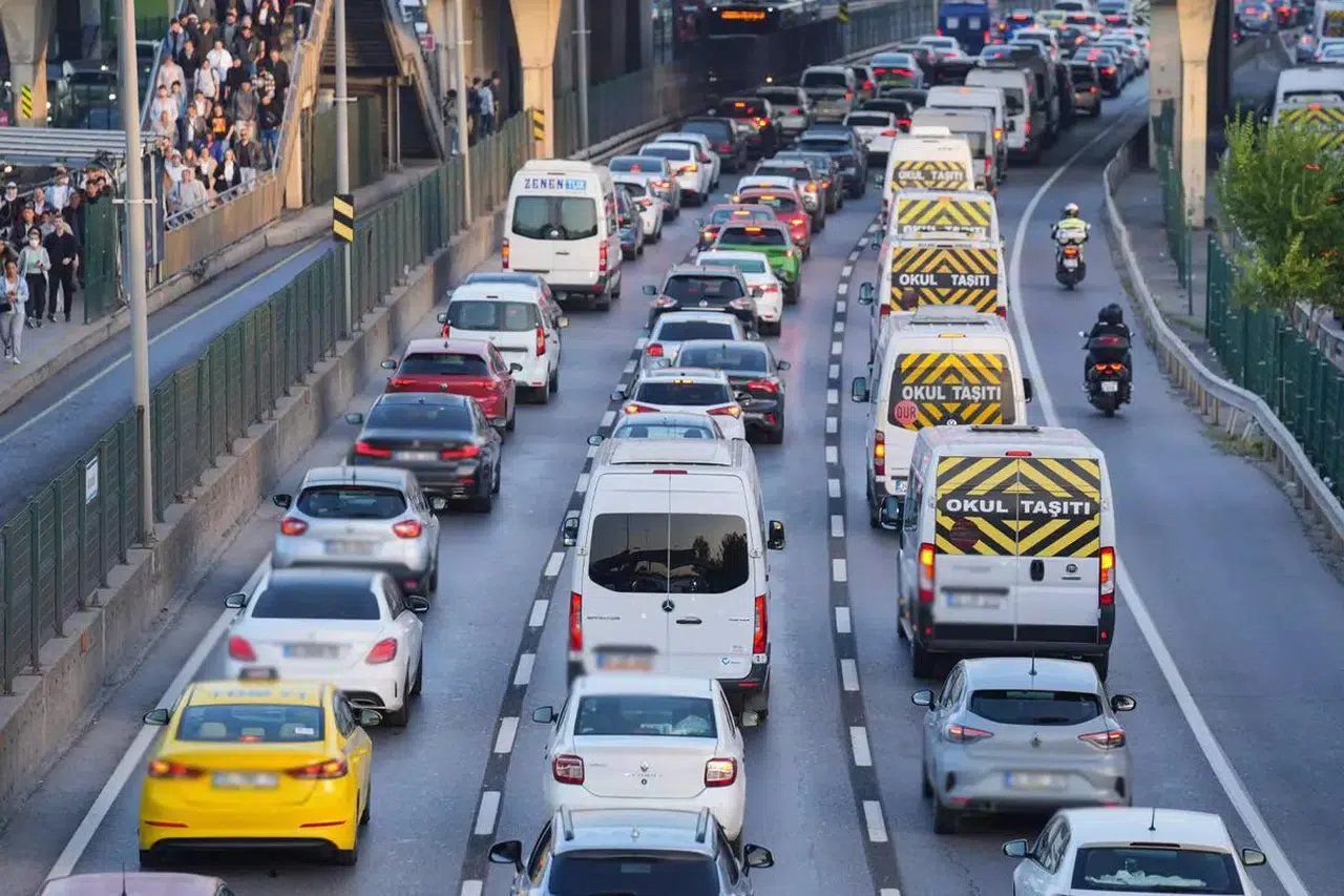 Motorinde büyük indirim beklentisi: Tabelalar yeniden değişebilir