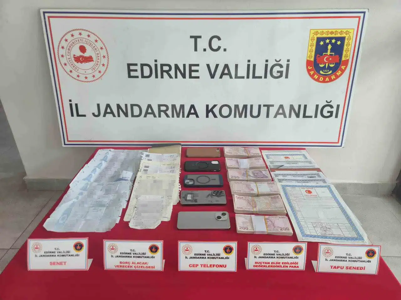 Edirne'de tefecilik operasyonunda 6 şüpheli gözaltına alındı