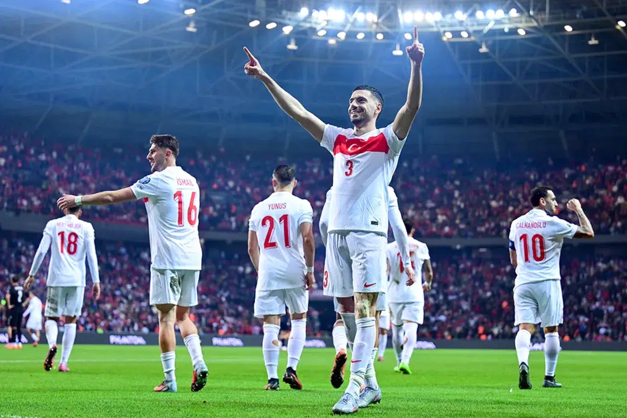 Türkiye Paraguay'a yenilirse elenir mi? İşte millilerin tek tur reçetesi